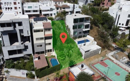 Contry Las Águilas, Terreno en VENTA, 378 m2